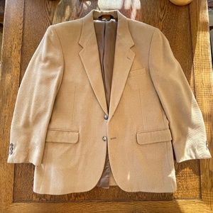 Botany 500 Men's Camel Hair Sport Coat